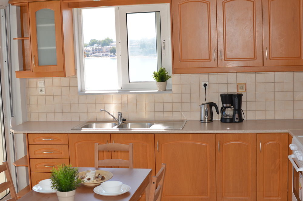 Kalamaki Apartments ภายนอก รูปภาพ