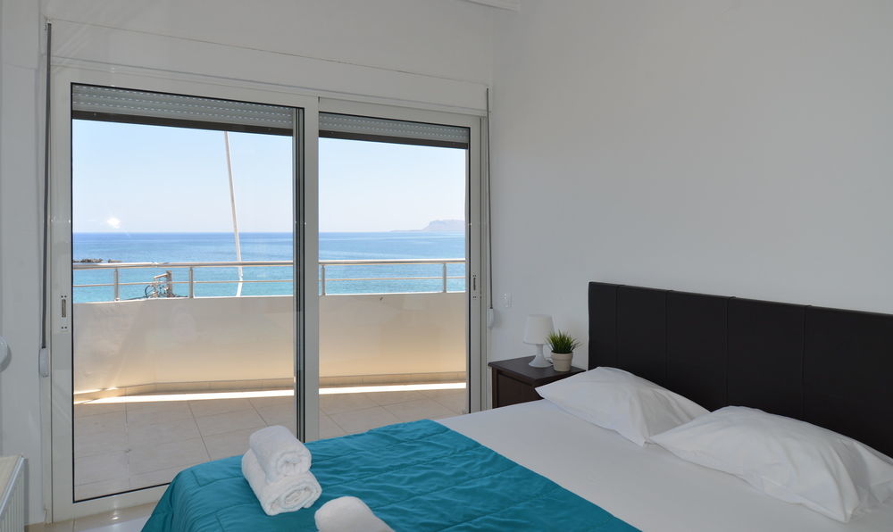 Kalamaki Apartments ภายนอก รูปภาพ